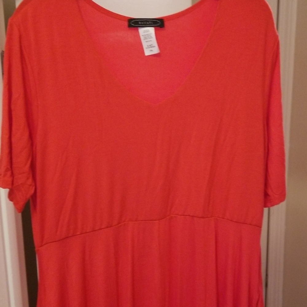 NWOT Lady in Red Dress with Pockets - Picture 6 of 6
